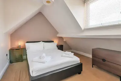 Image de Duffield Road - Picturesque 1bed Apt. on the edge of River with shower over bath