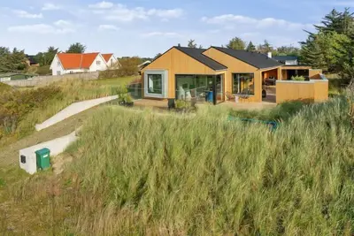 Image de \"Bena\" - 800m from the sea by Interhome