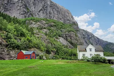 Image de Superbe maison de 4 chambres à Fjæra