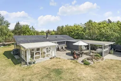 \"Waghn\" - 800m to the inlet by Interhome