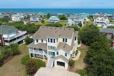 Image de Mi Casa Bella - Ocean: Pool | Hot Tub | Rec Room