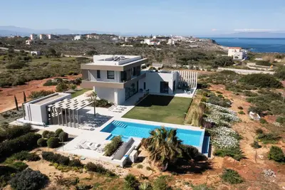 Image de Villa de luxe avec piscine a débordement