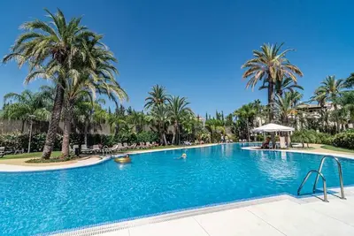 Nueva Andalucia by Costarentals - M33