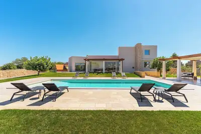 Image de Domina 55 by Perle di Puglia