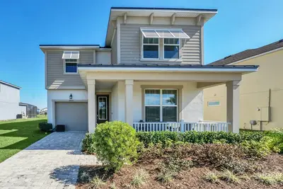 Image de EV_2059 - 6 Bed 5 Bath Villa with Screened-In Pool with Spillover Spa, Games Roo