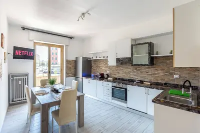 Image de [Bovisa-Doumo-Navigli ★★★★★]Luxury Marble House+Neflix+Free Wifi ★★★★★