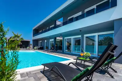 Image de Superbe maison à Zaton, Nin