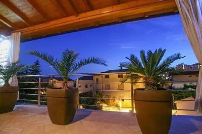 Image de Maison luxueuse à Pula avec sauna