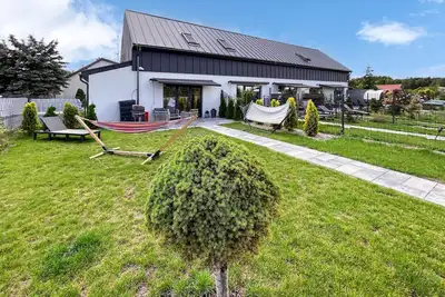 Image de Belle maison Ă Stare Sady avec cuisine