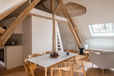 Image de Loft apartment with garden, 10-min walk to forest