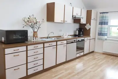 Image de Geräumige Ferienwohnung für bis zu Acht Personen mit Kostenfreiem Wlan