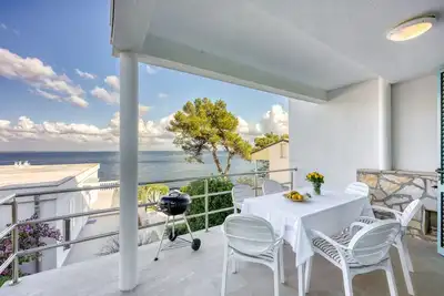 Valdarke Seaside Apartment, Mali Lošinj, Croatia