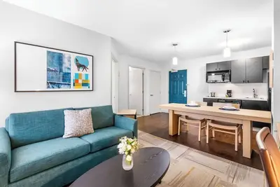 Image de Comfort and Relaxation! 3 Convenient Units, Pet-Friendly, Near O Henry Museum