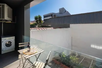 Image de Precious Charming Flat | Central by HostWise