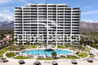 Image de Premier Playa Blanca Condo 109: 3 Br, 3ba Beachfront, Ground Level, Hotel Service