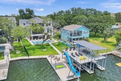 Image de Rolling Waves Haven | Concierge Services Available