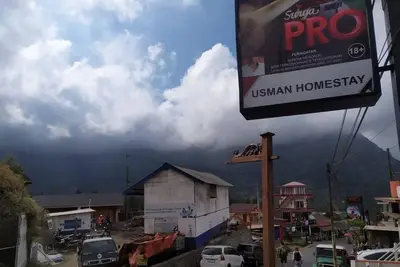 Image de Homestay Lusman Bromo dengan pemandangan Gunung yang indah