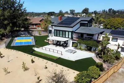 Image de Gateway to Slo County with Pickleball & Game Room