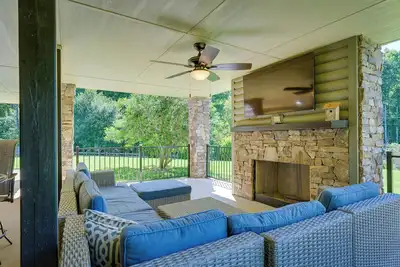 Image de Private Pool: Spacious Hayesville Vacation Home!