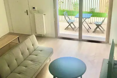 Image de Duplex tout neuf avec terrasse proche Paris 20 ème / Vincennes