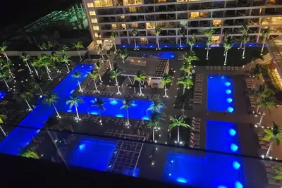 Image de Garza Blanca Resort and Spa Cancun - 5 Diamond resort - 2 Bedroom 3 bath unit