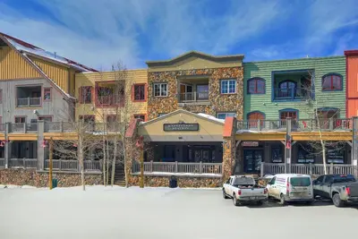 Image de Escape for 2 | Prime Location + Exclusive Privacy!