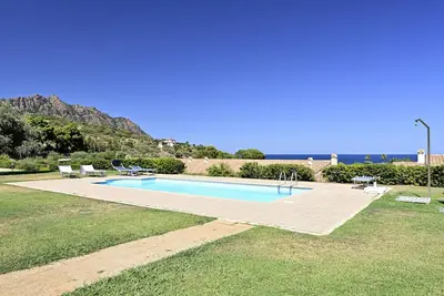 Image de Maison de vacances 'Villa Dei Desideri' avec vue sur la mer, piscine partagée et climatisation