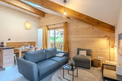 Image de Appartement 3 pièces neuf proche centre avec WiFi