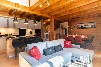 Image de Chalet de charme, 4 chambres avec terrasse, proche centre et pistes, navette gratuite - Morzine