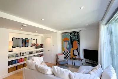 Image de Garden Flat in Clapham South - 4 min from tube/shops
