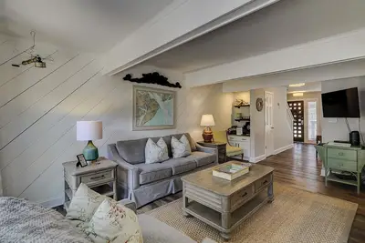 Image de 145 Beachwalk - Shipyard - 3 Bed 3 Bath Sleeps 8 - Hilton Head Rentals