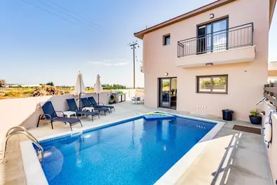 Image de Villa Elpida Three by Ezoria Villas, Timi, Paphos
