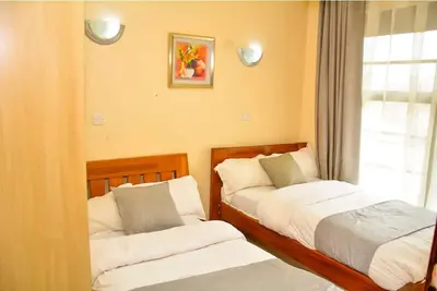 Image de Exciting living at The Moon Apartments. Rm604\n\n