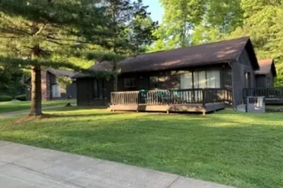 Image de Apple Valley Lake, Pools and Beaches! Guest passes available for a fee!