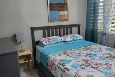Image de Comfy Apt with gated parking