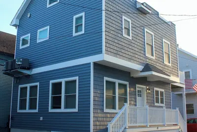 Image de Brand new beach house - steps away from the ocean and Lavallette amenities!