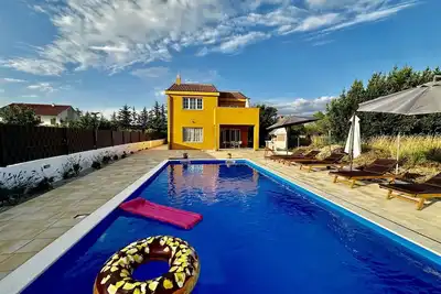 Image de Nouveau! Incroyable Villa Gregov