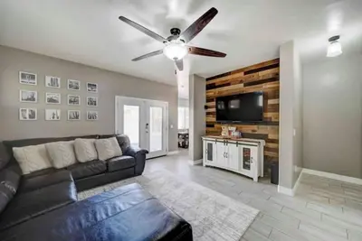 Image de Sandstone Bliss - 3 bed, 2. 5 Bath Cozy Home!