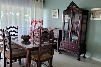 Image de Your own apartment overlooking The Gulf of Paria.
