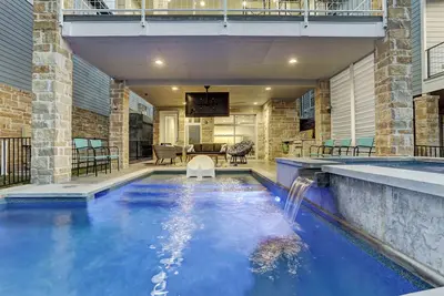 Image de Vista Linda - Heated Pool/Spa, Golf, Paddle-boards, Gameroom, Boat/JetSki Slips