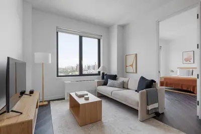Image de Lovely East Village 1br w/ Balcony, Garden & Gym, nr Bars, by Blueground