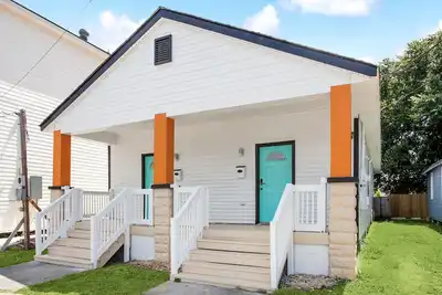 Image de Prime Location Nola Home! Just 10 Mins or Less from All Major Attractions!