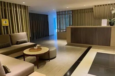Image de Bgc Uptown Mall Suite