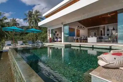 Image de Luxury: 5-Bedroom Villa Aruna with Cinema & Spa, Embrace Spectacular Seaview