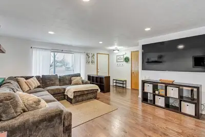 Image de Cozy 3 Bedroom Family Home w/ Fenced Yard & Patio!