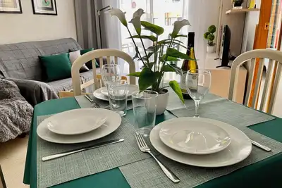 Image de Beautiful sea-view apartment with a pool / 50m to the beach