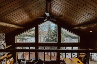 Image de Up North Woodland Retreat