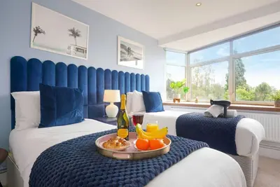 Image de Stunning 2 Bedroom Apt - Parking, Balcony & Wifi