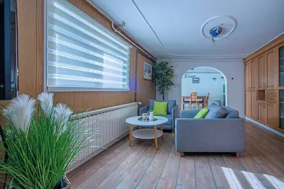 Image de Renovated Holiday Home: Big Parking, Child & Pet-Friendly, Close to Highway Exit