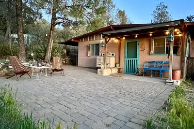 Image de Lookout Cabin - Prescott Cabin Rentals